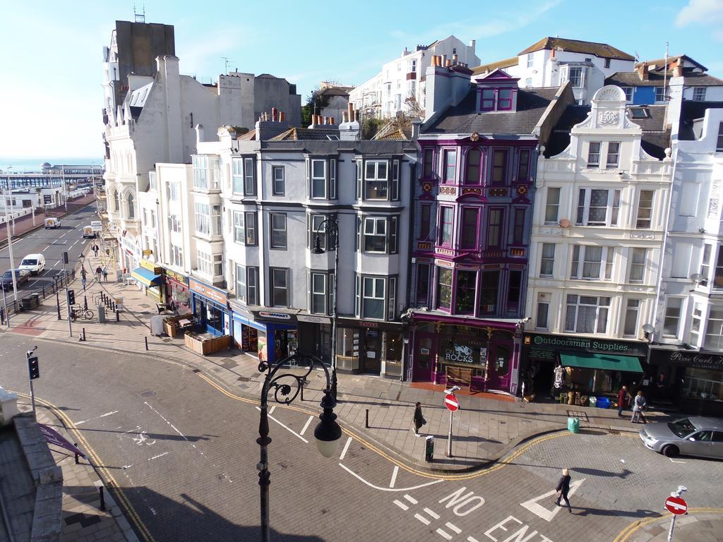 Alexanders Hotel Hastings Exterior photo