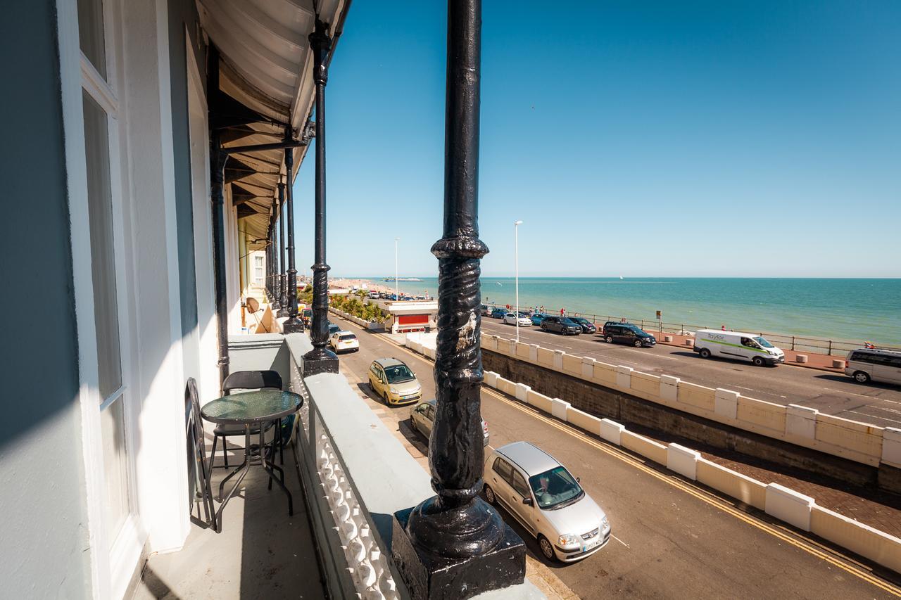 Alexanders Hotel Hastings Exterior photo